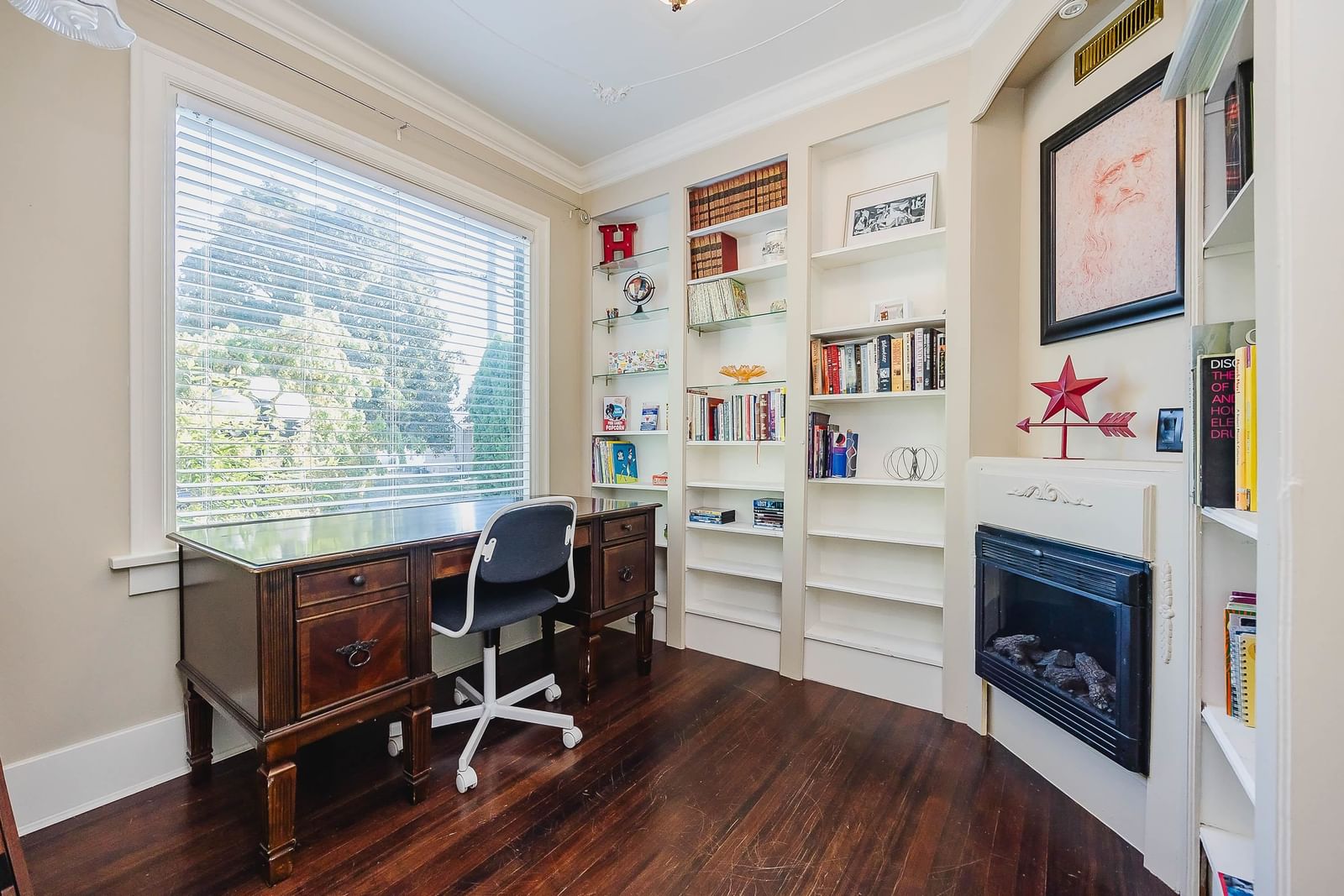 Listing Image 15