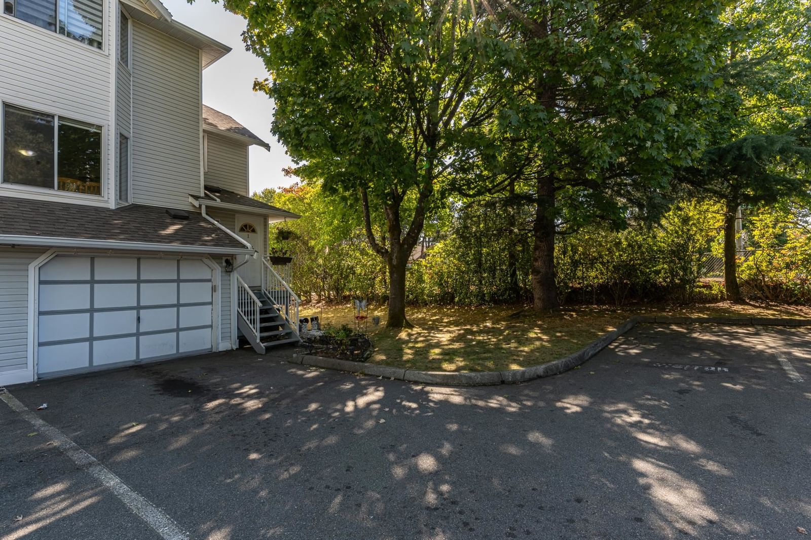 Listing Image 28