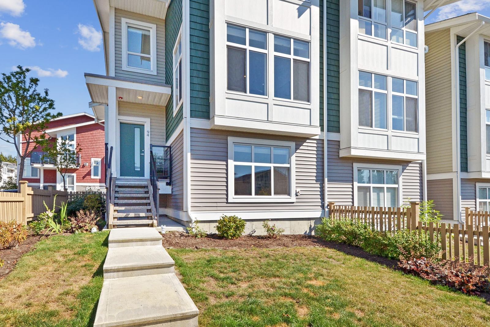 Listing Image 3