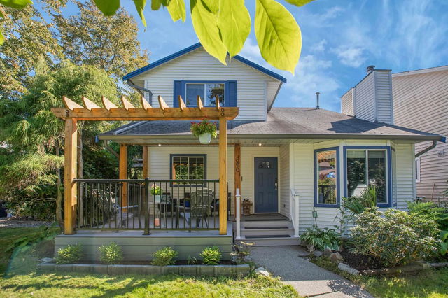 890 Porteau Place
