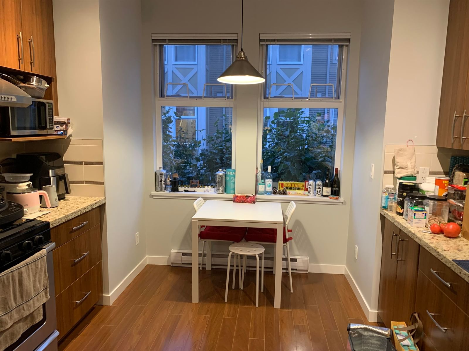 Listing Image 11
