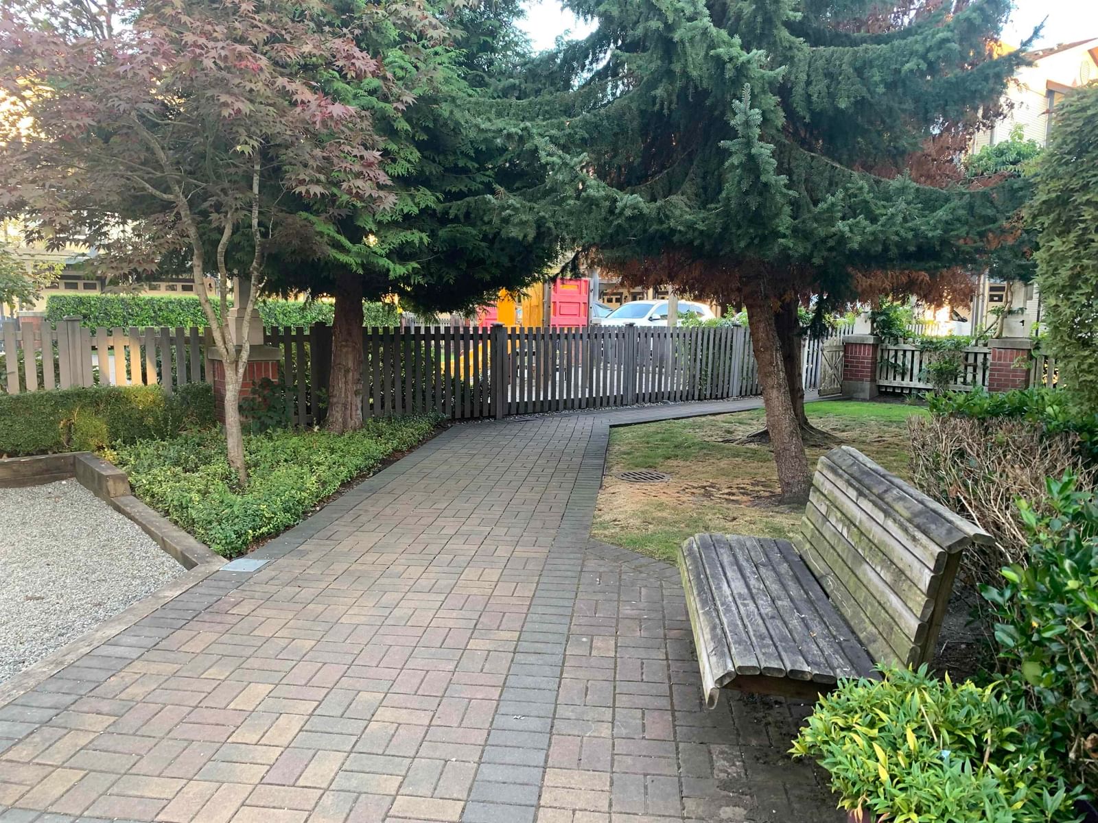 Listing Image 6