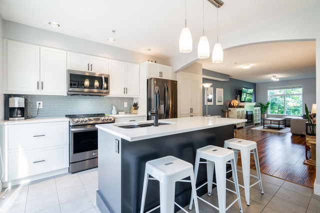 78 - 15833 26 Avenue