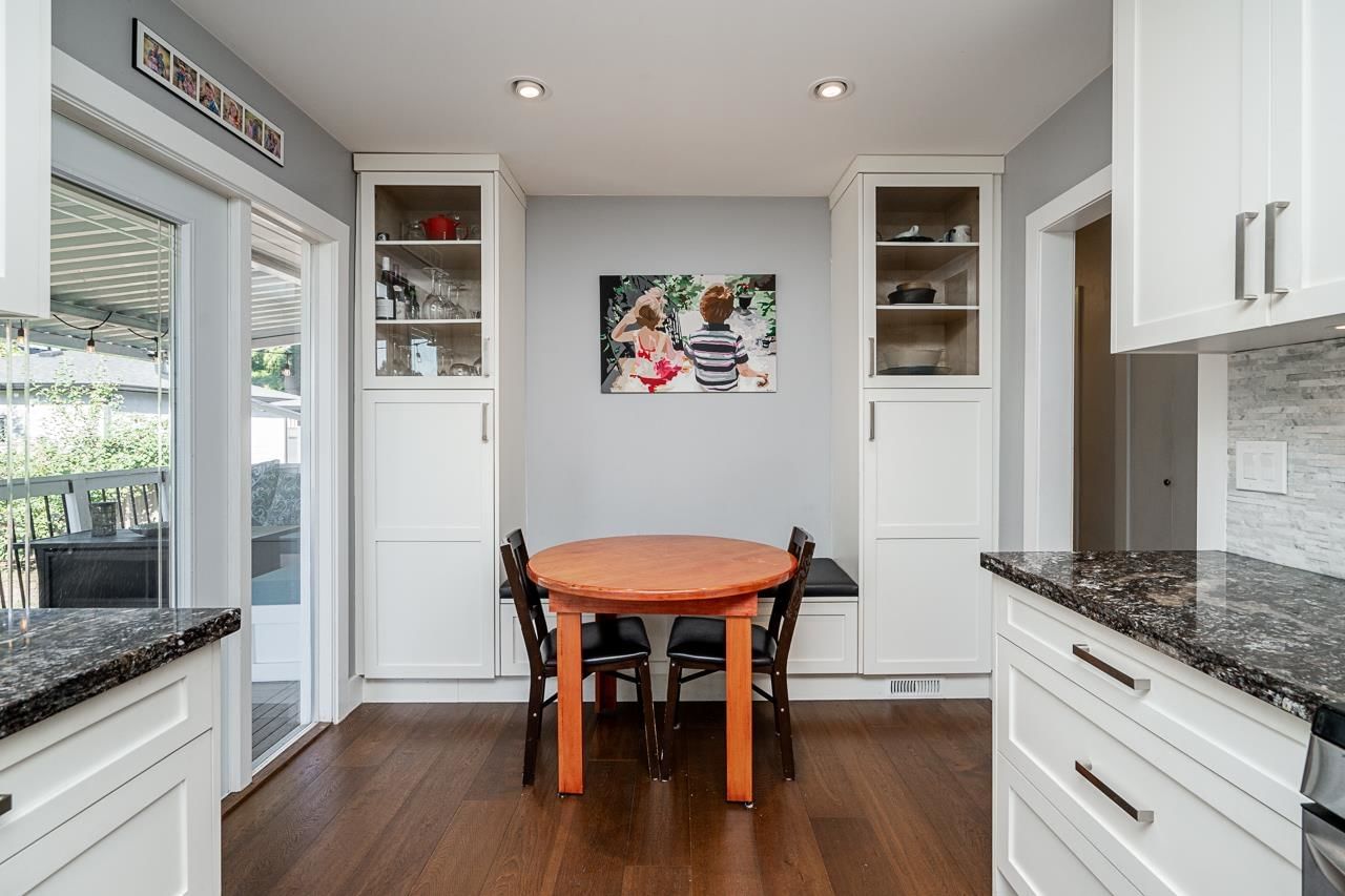 Listing Image 14