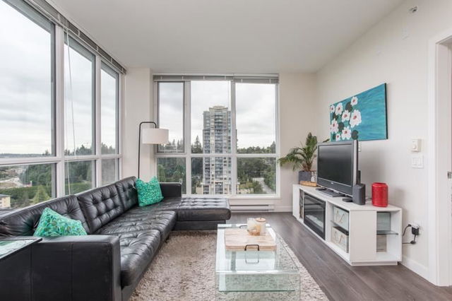 1905 - 271 Francis Way