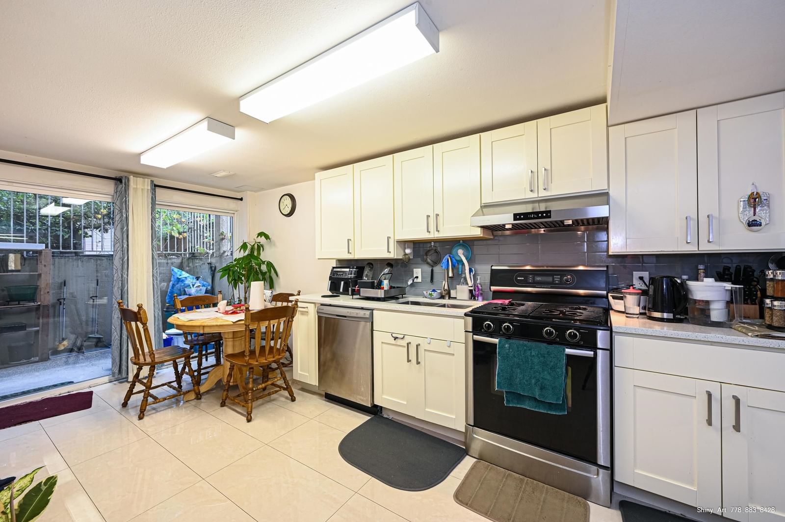 Listing Image 19