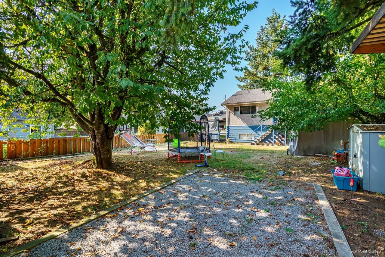 Listing Image 15