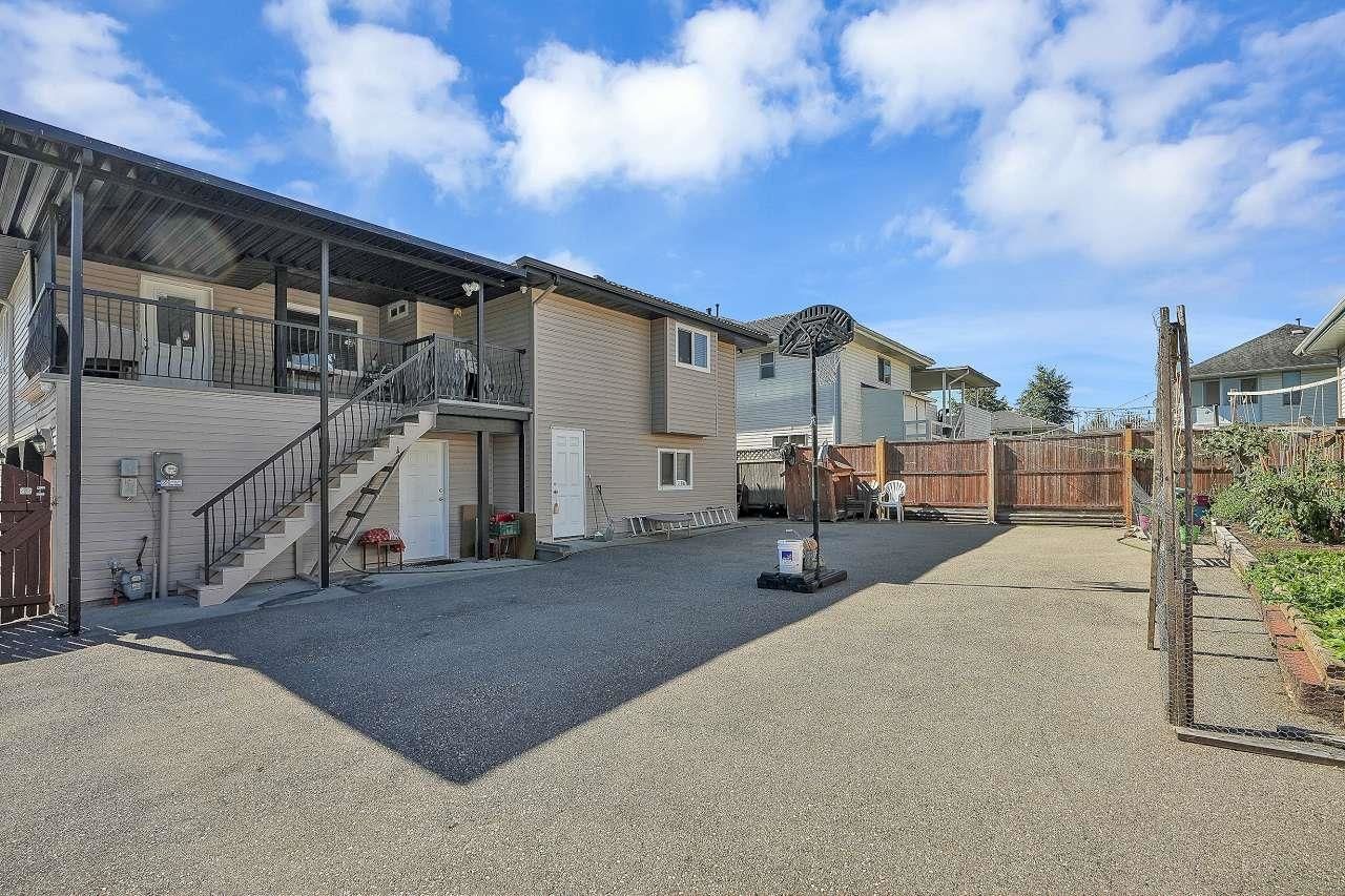 Listing Image 8