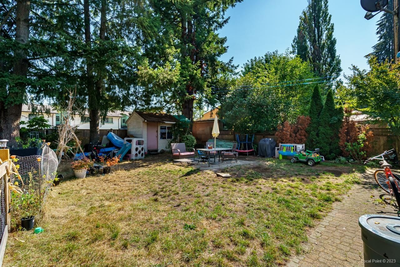 Listing Image 16