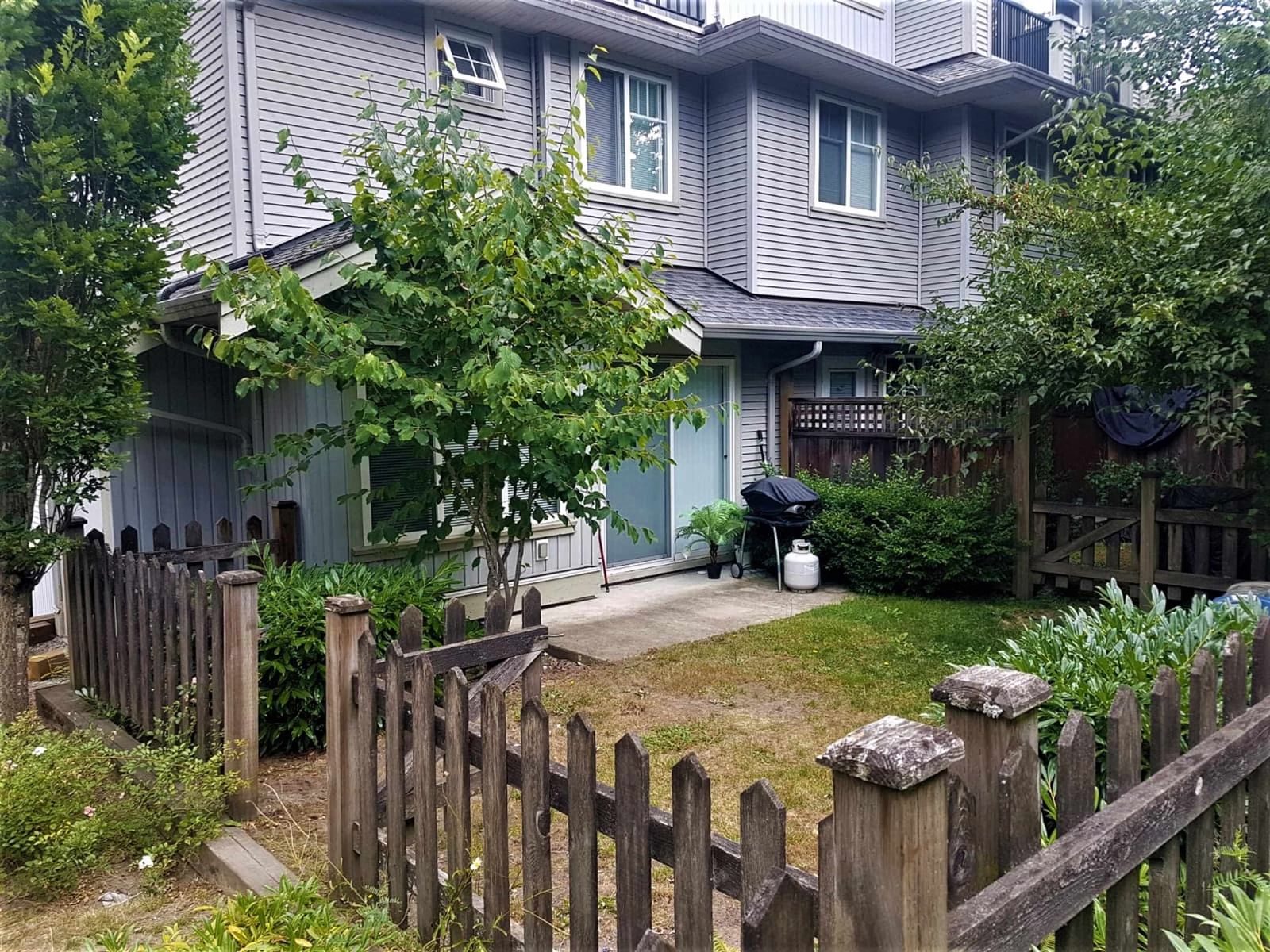 Listing Image 16