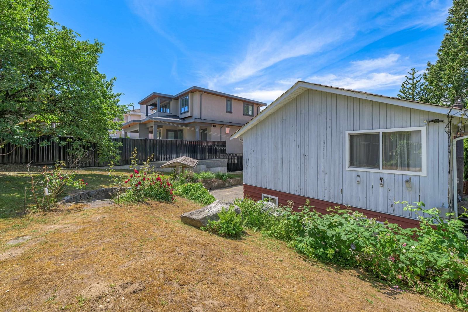 Listing Image 16