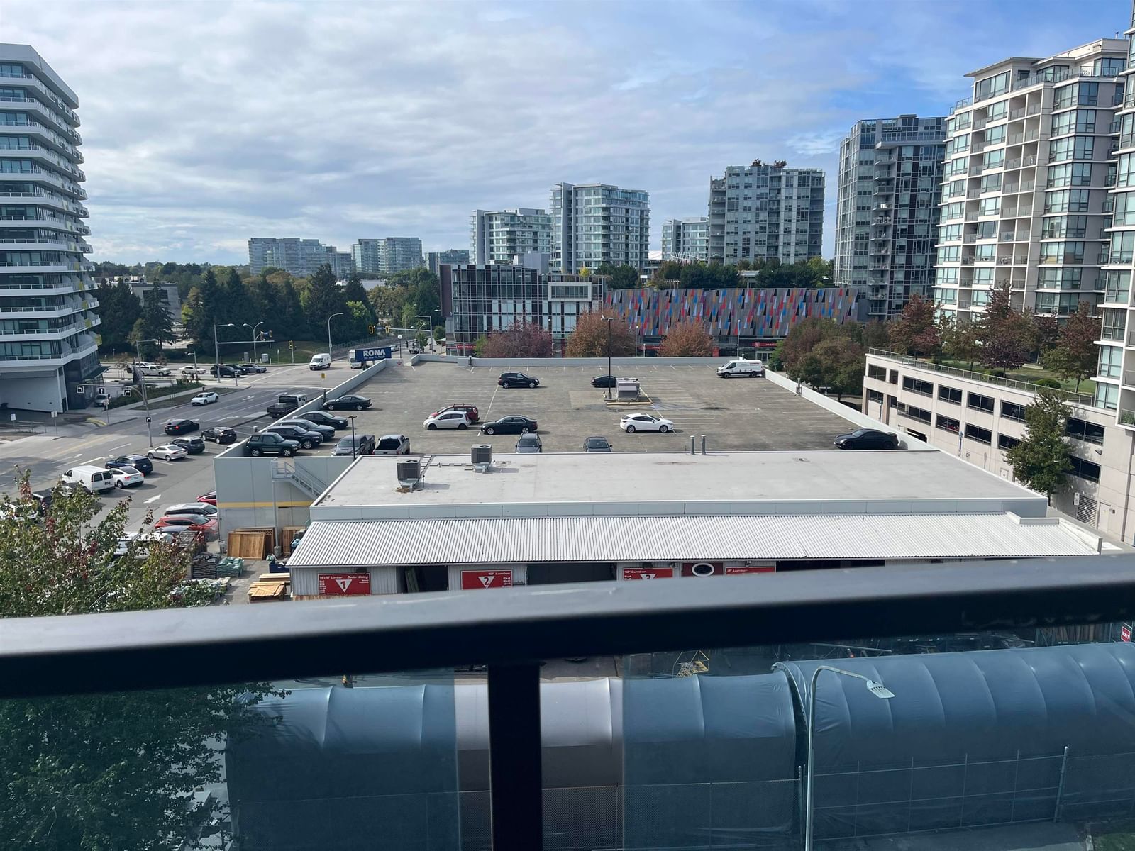 Listing Image 11