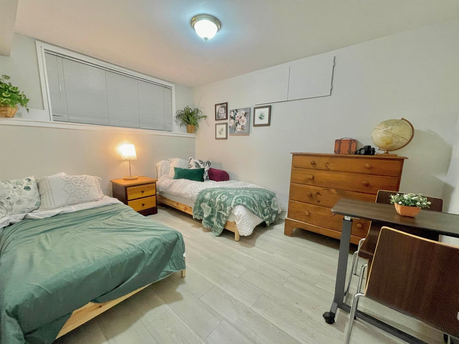 Listing Image 15