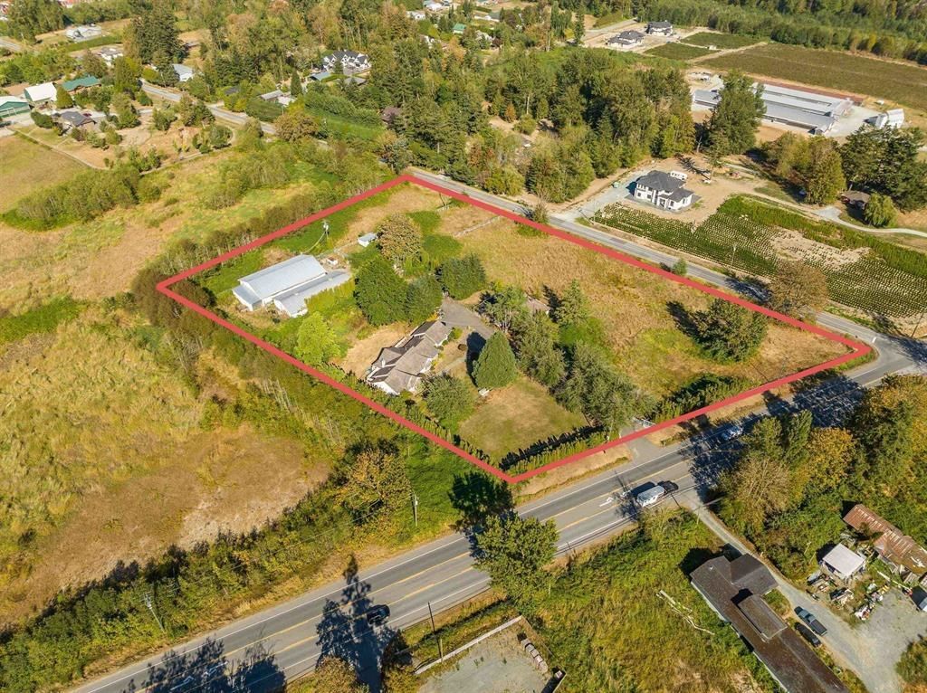 Listing Image 4