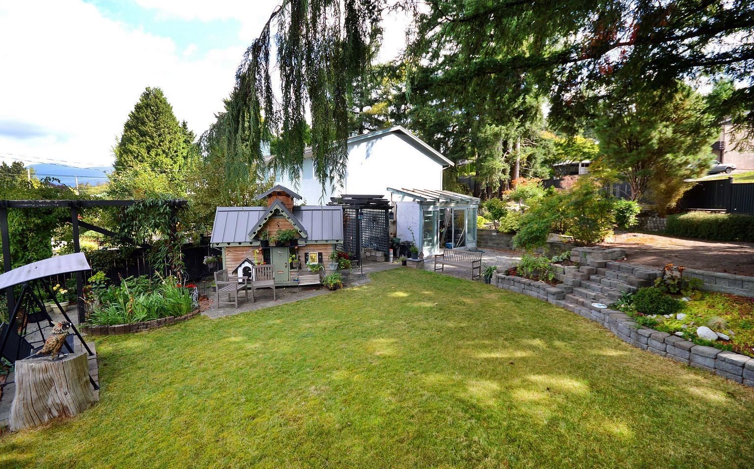 Listing Image 17