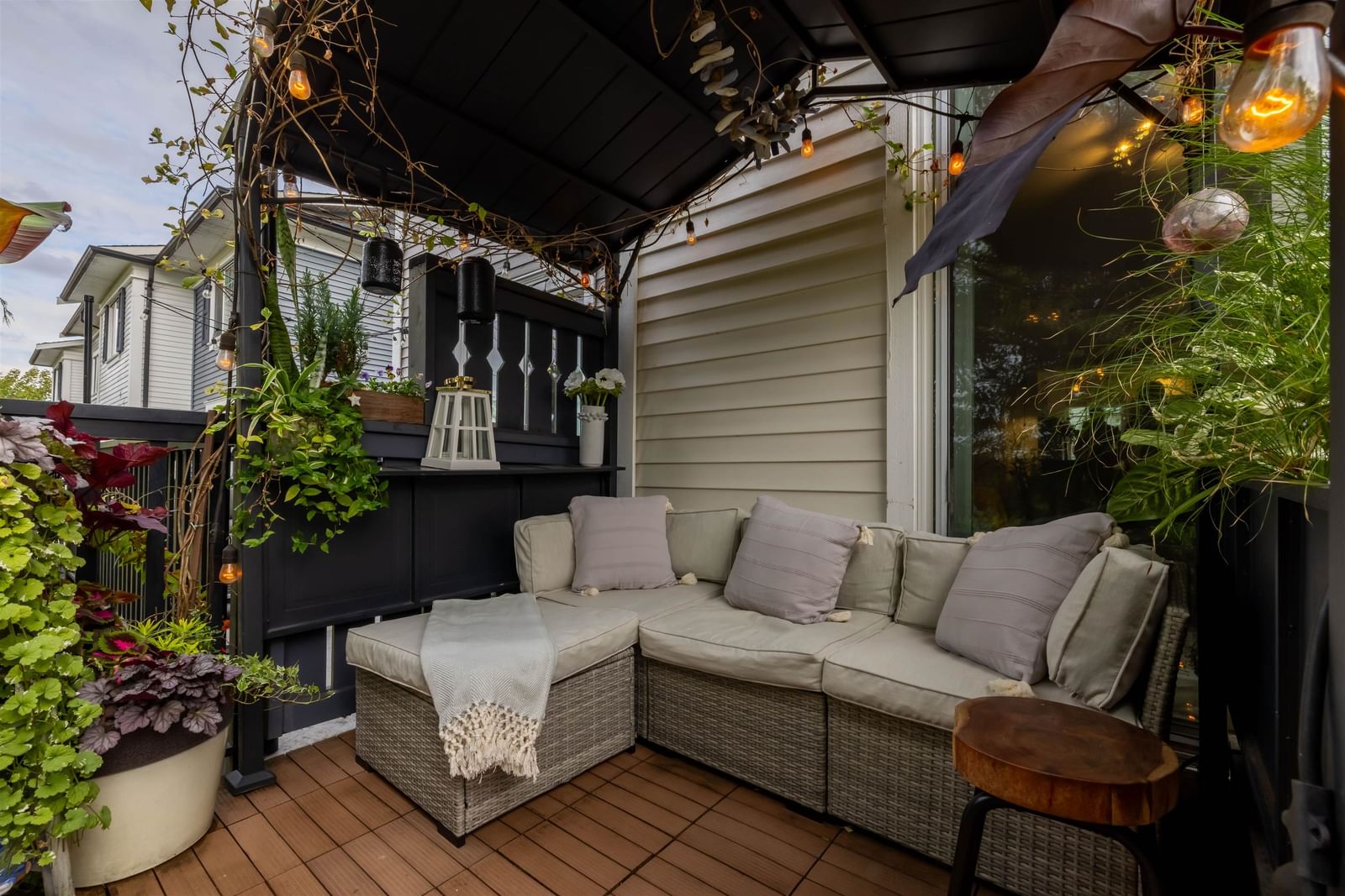 Listing Image 17