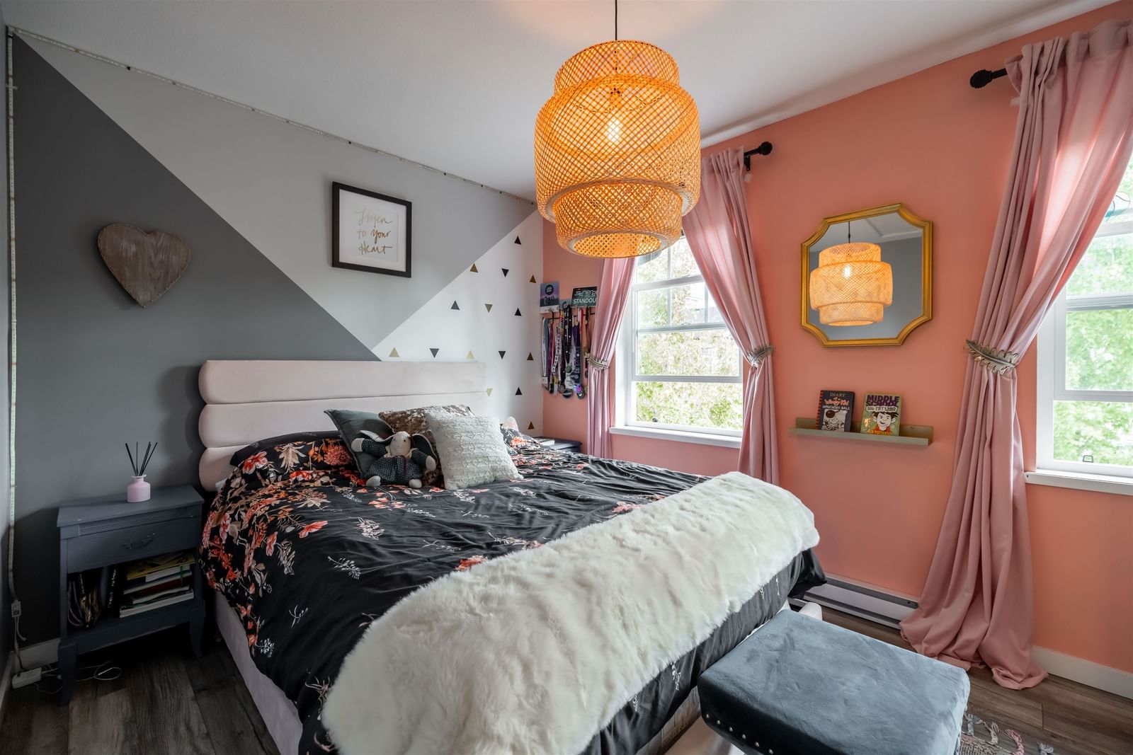 Listing Image 25