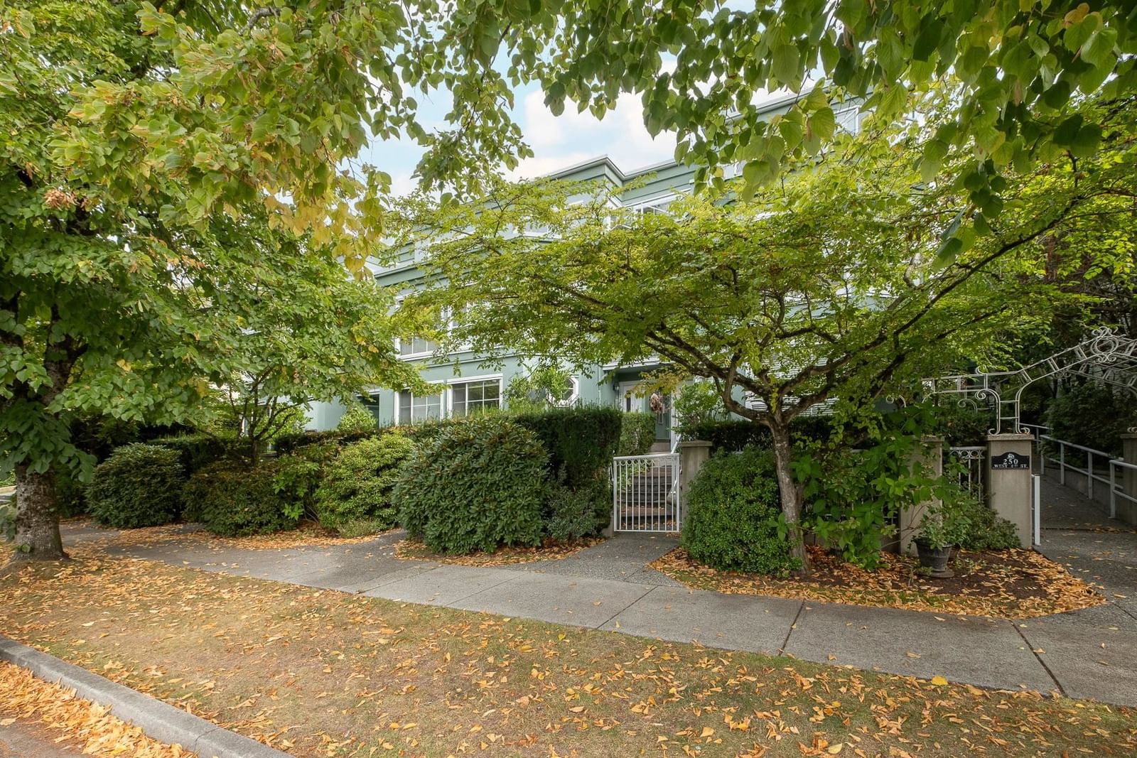 Listing Image 21