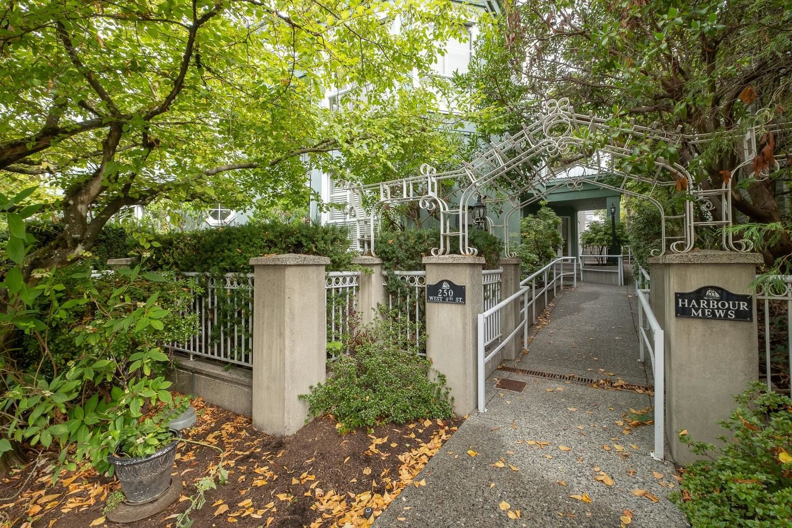 Listing Image 22