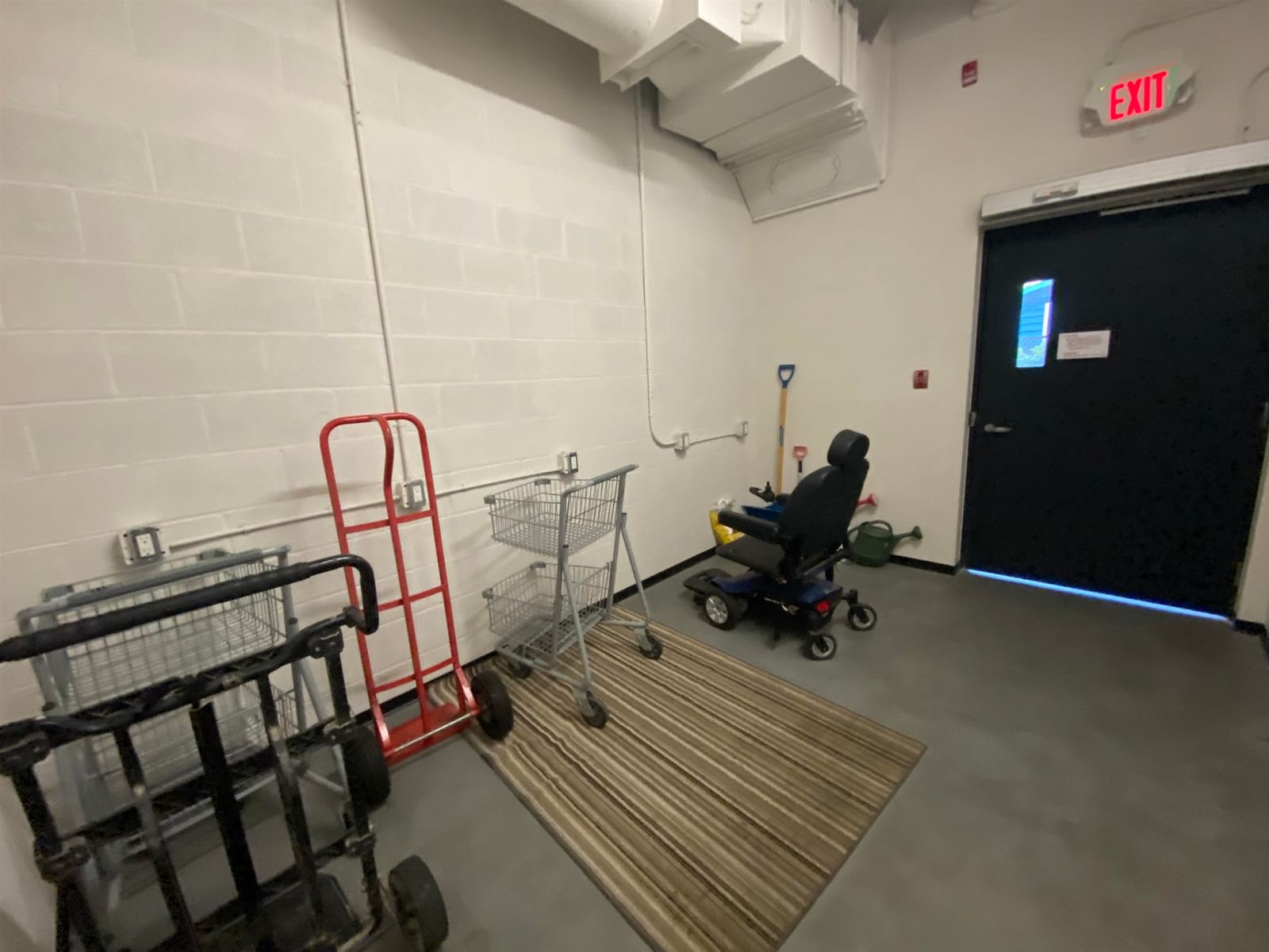 Listing Image 22