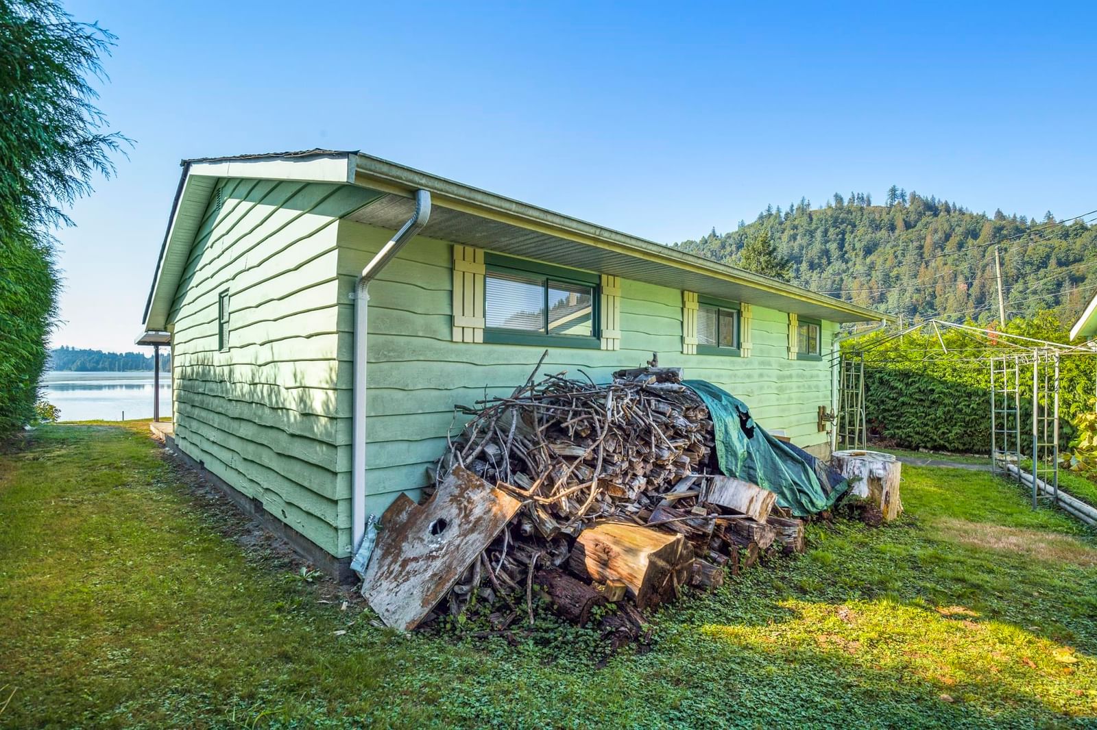 Listing Image 15