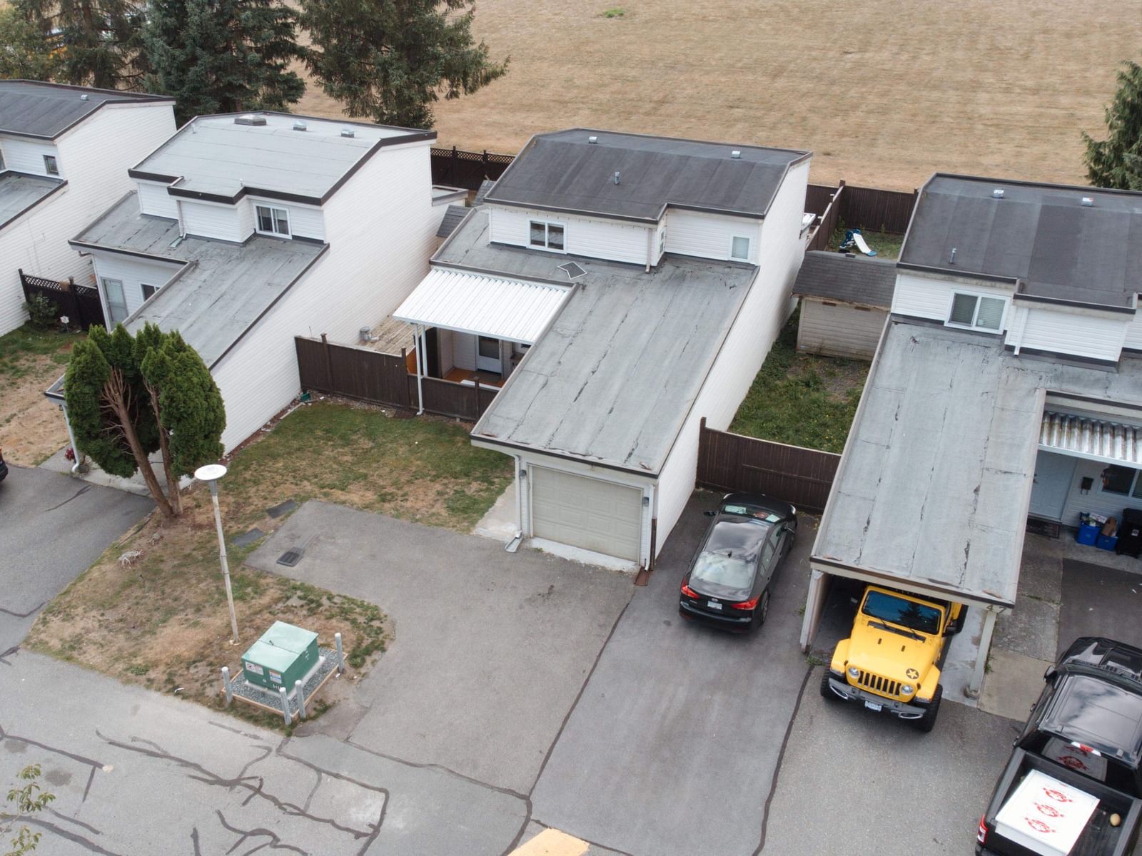 Listing Image 12