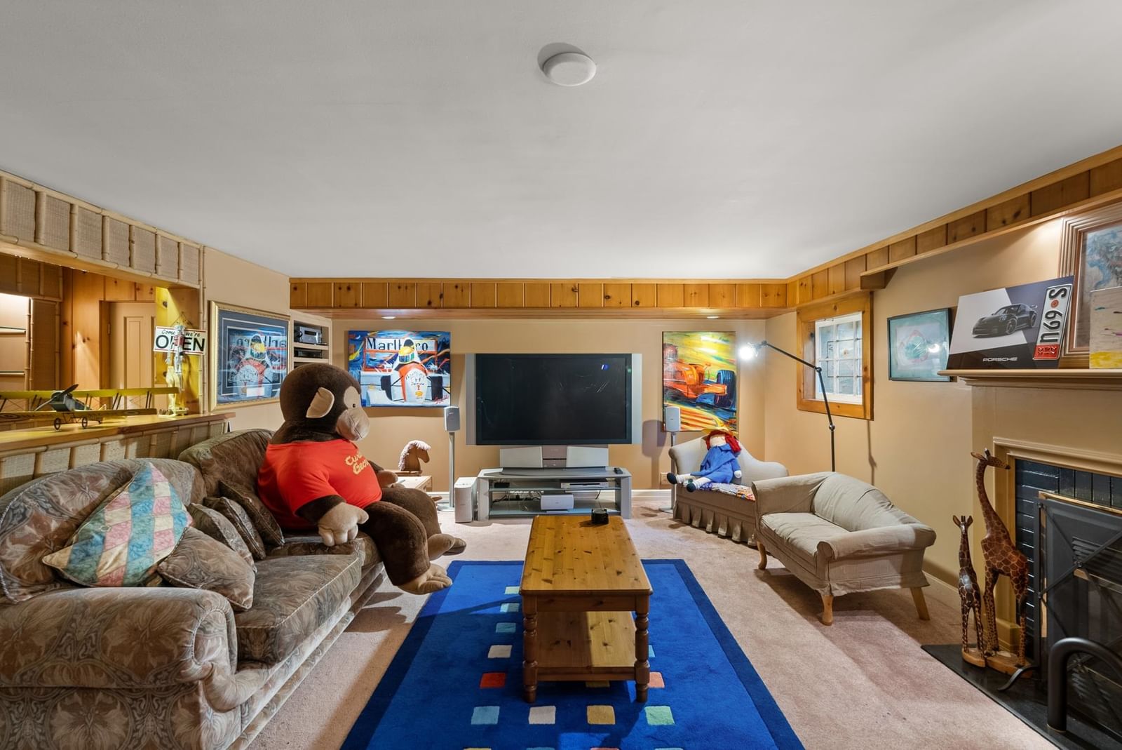 Listing Image 16