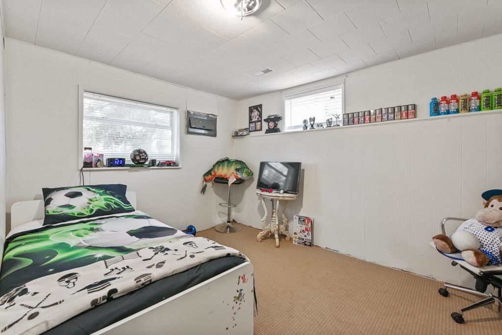 Listing Image 23