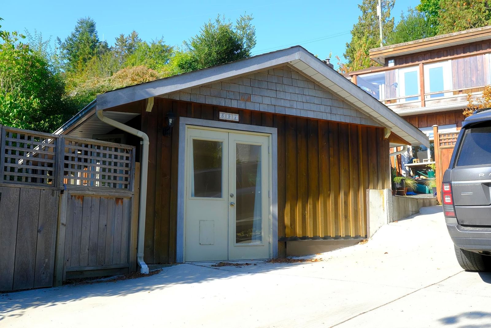 Listing Image 13