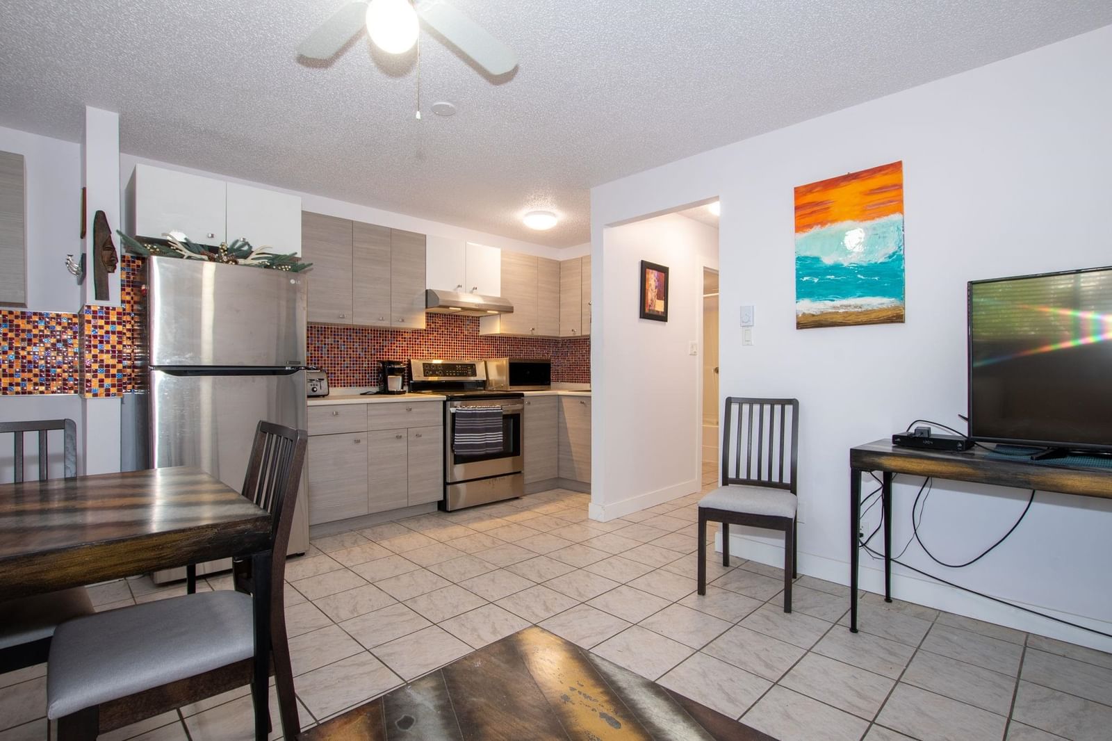 Listing Image 14