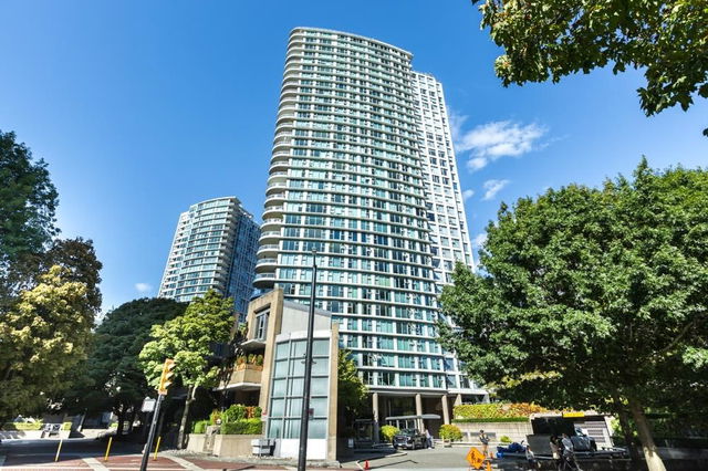 1506 - 1009 Expo Boulevard