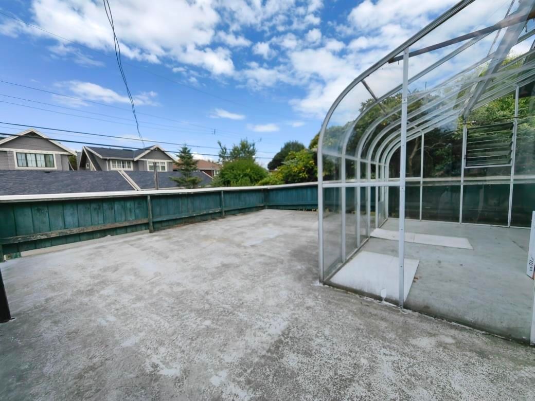 Listing Image 22