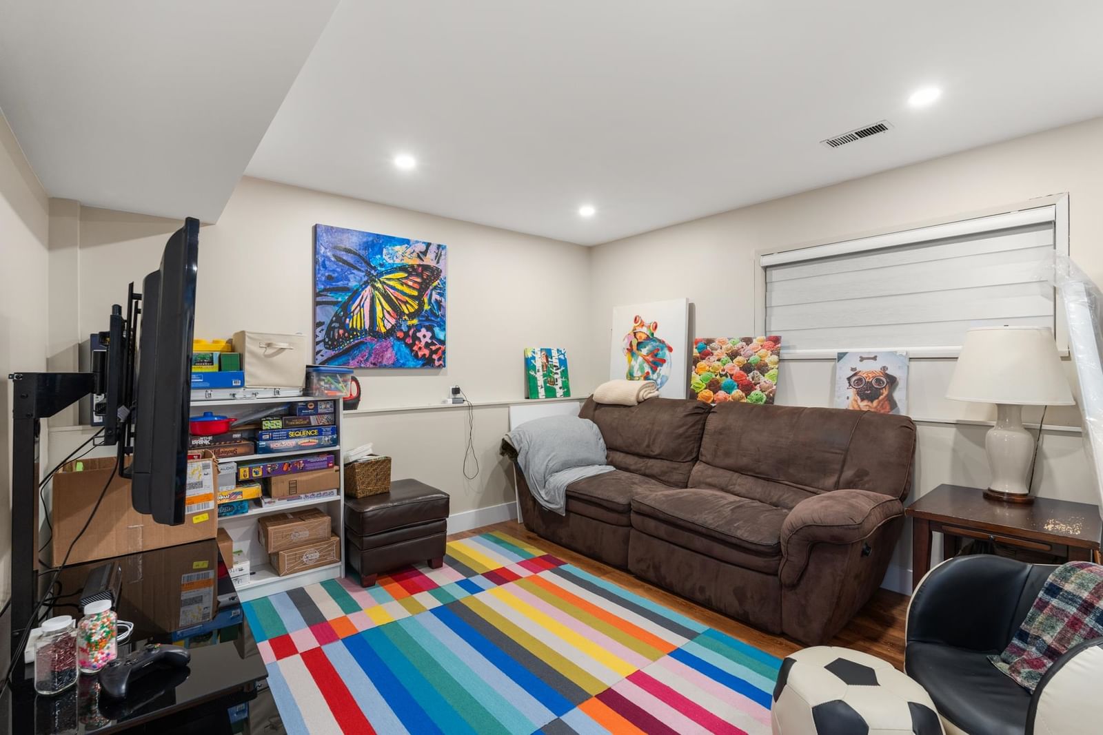 Listing Image 21