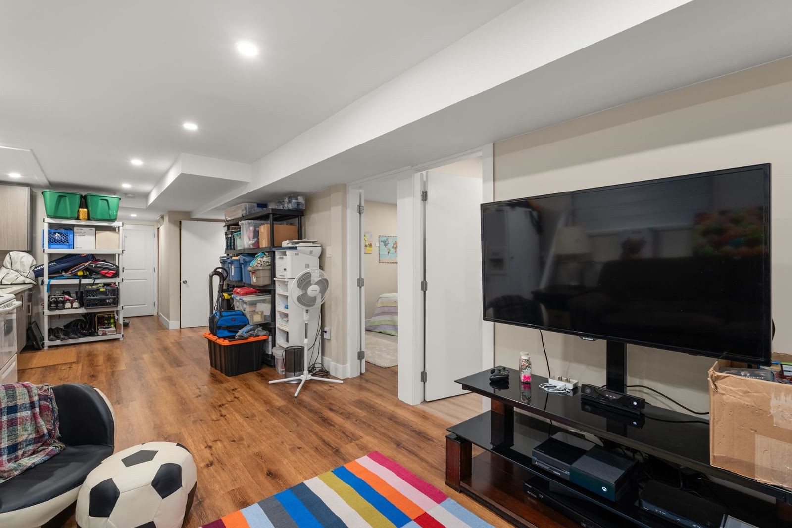 Listing Image 22