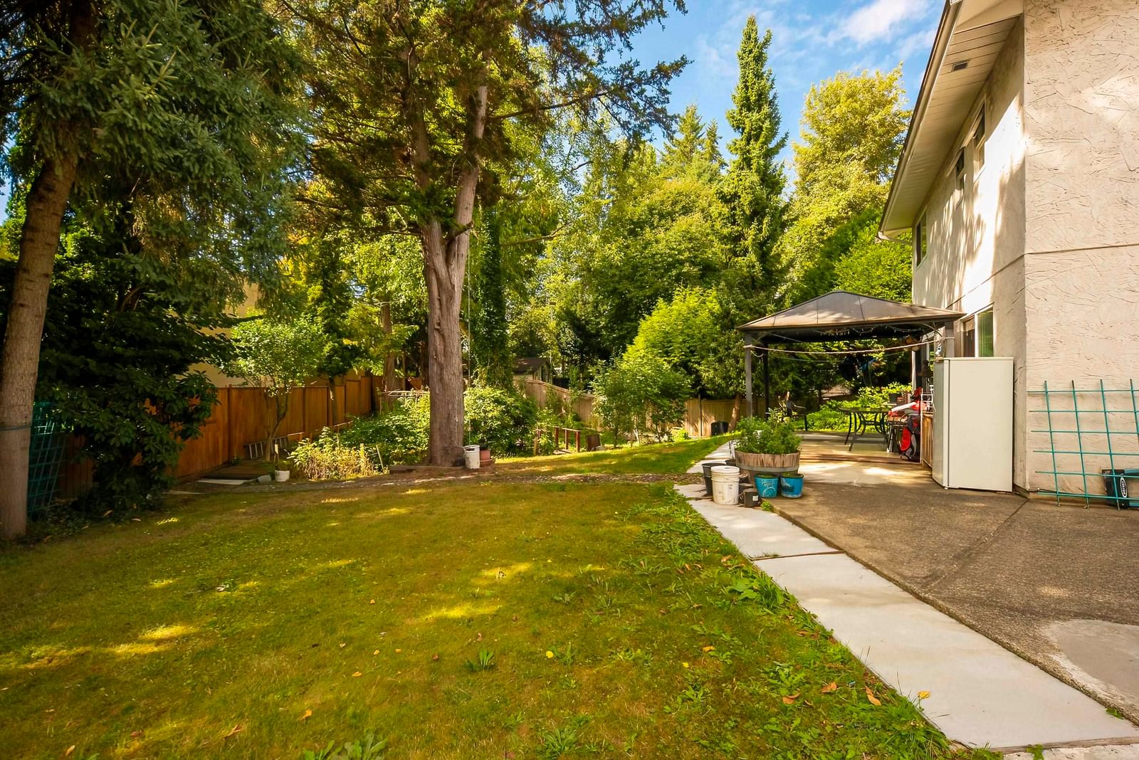 Listing Image 15