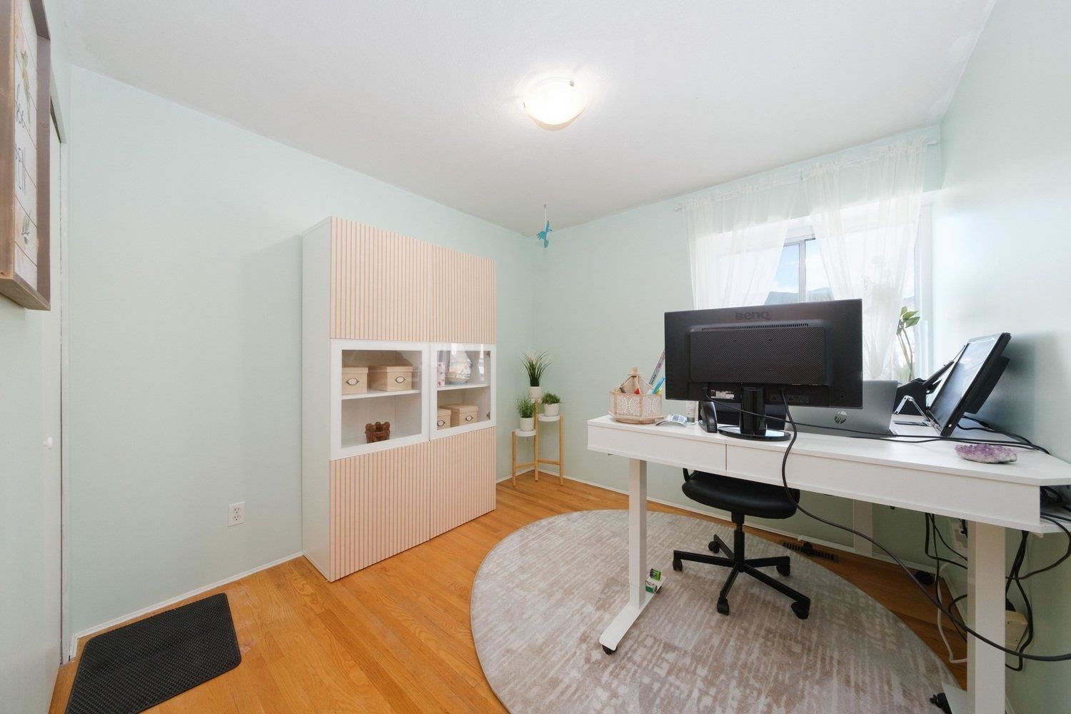 Listing Image 19