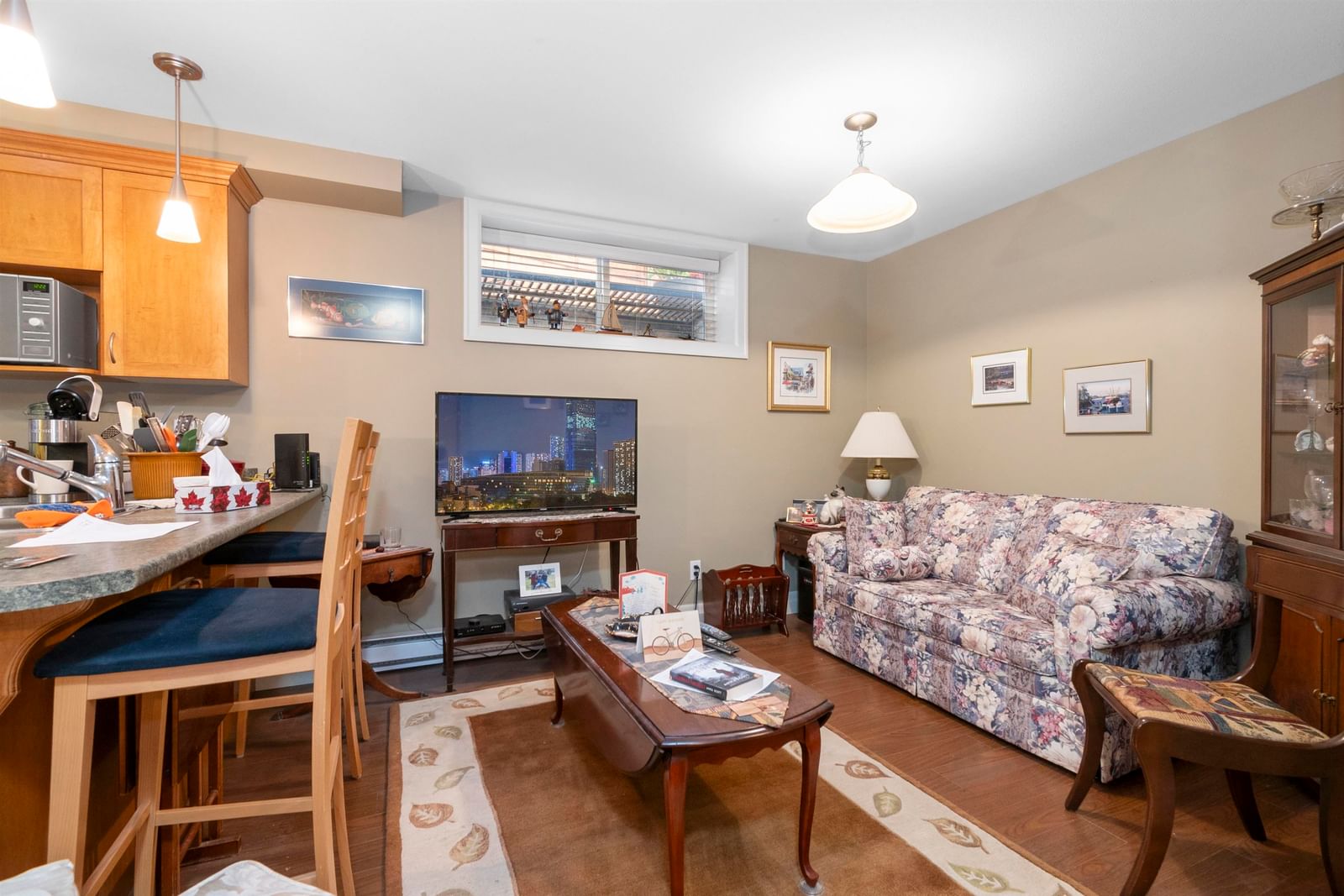 Listing Image 21