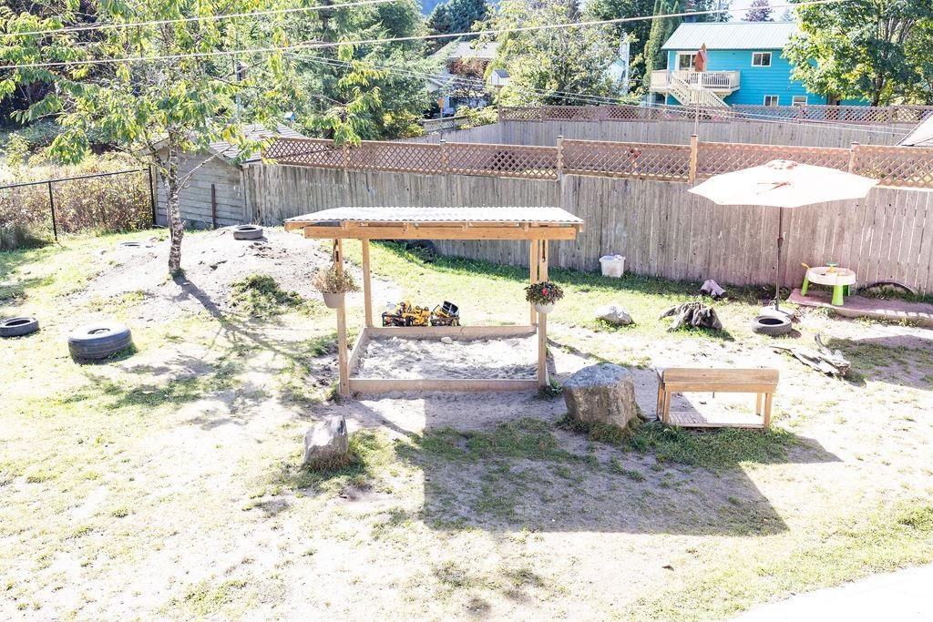 Listing Image 22