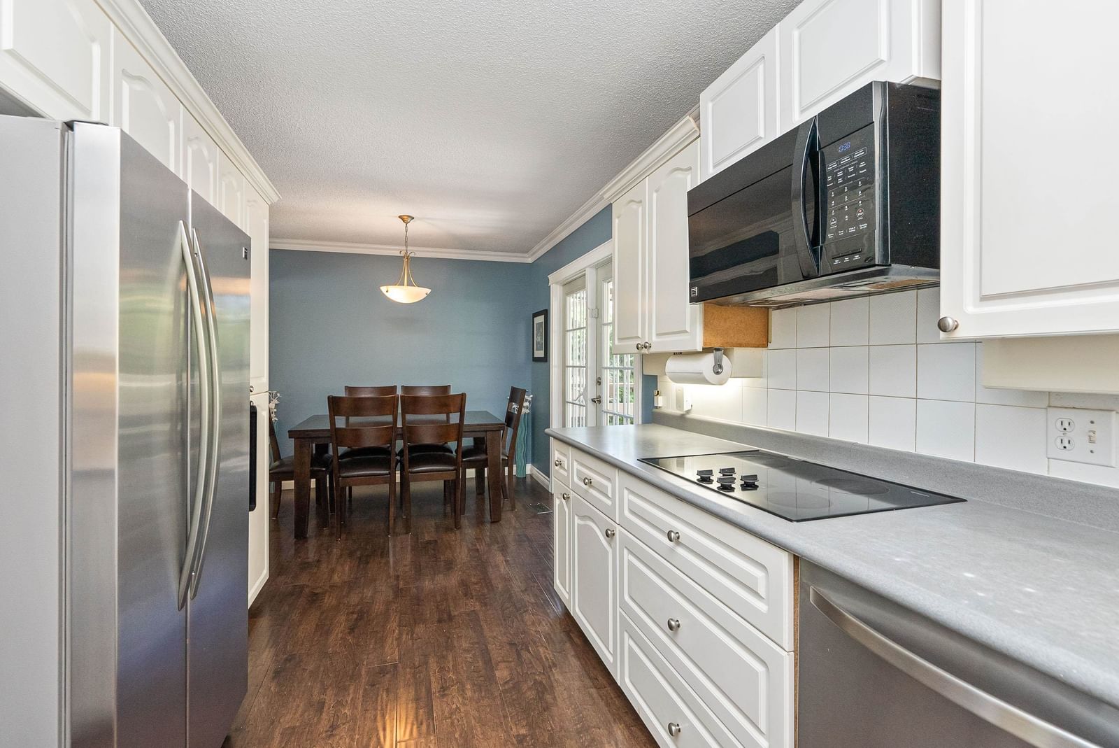 Listing Image 15