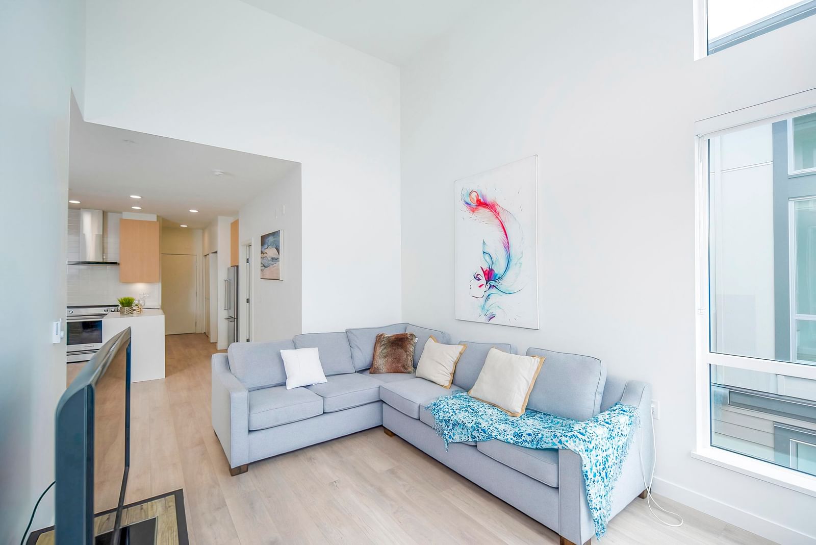 Listing Image 15