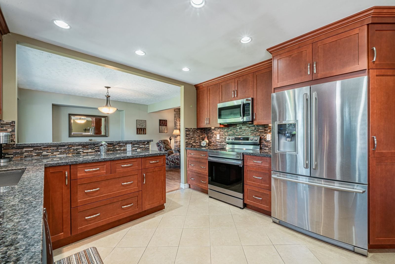 Listing Image 13