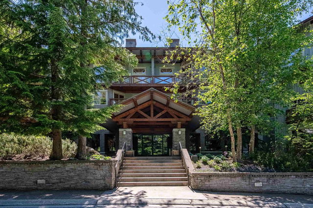 403-G3 - 4653 Blackcomb Way