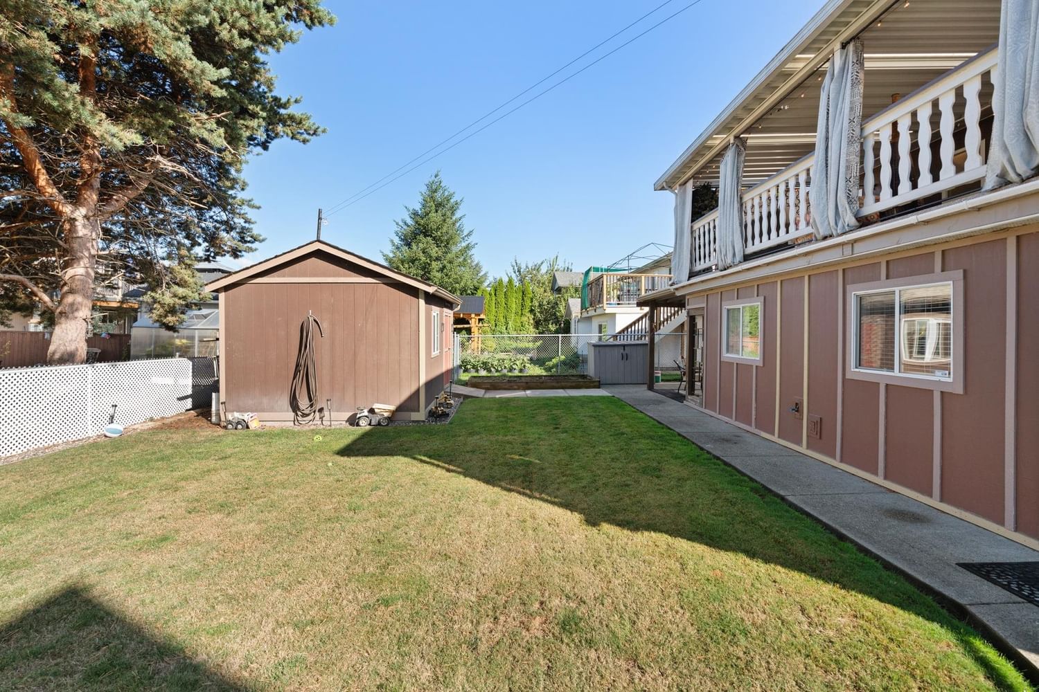 Listing Image 13