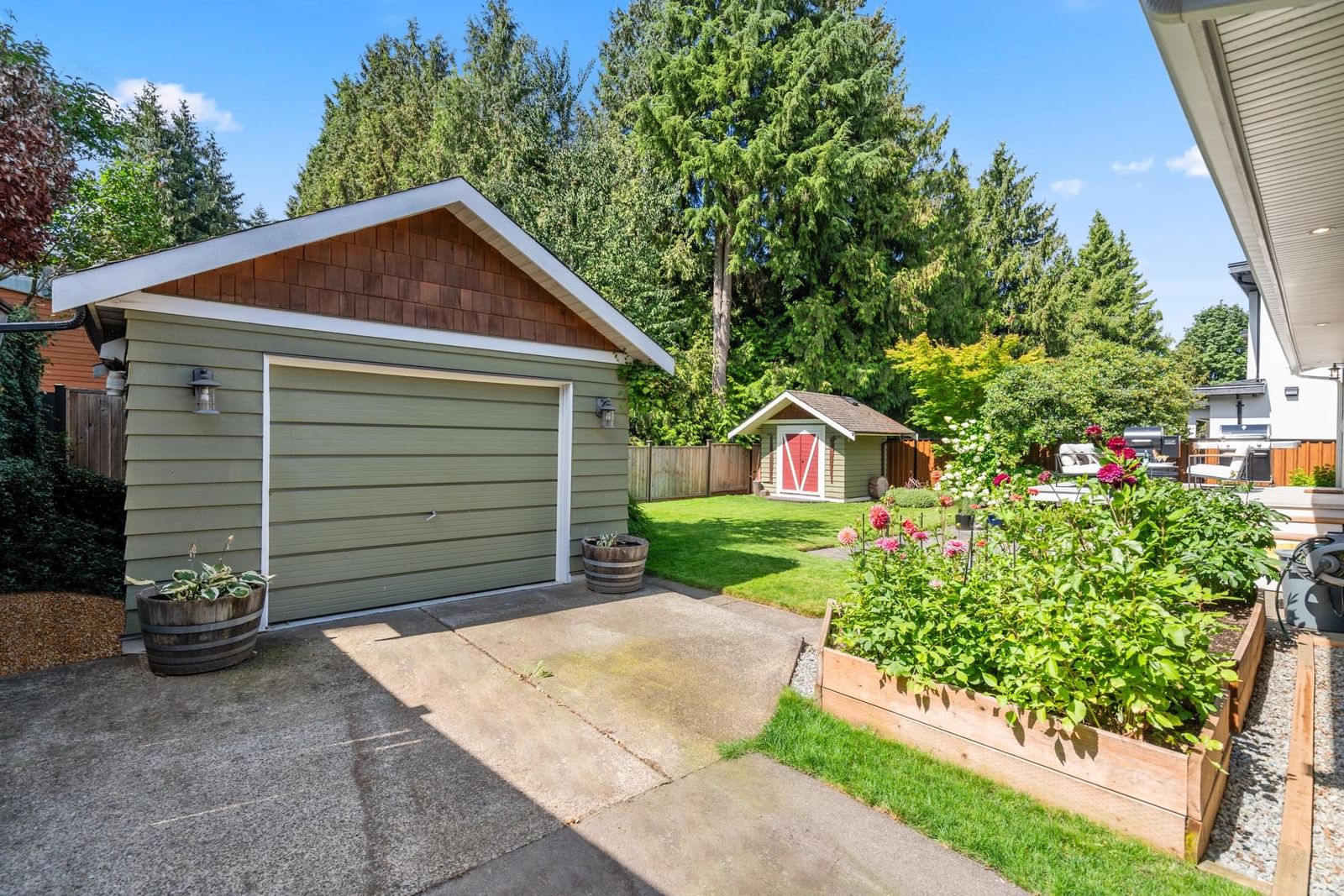 Listing Image 13