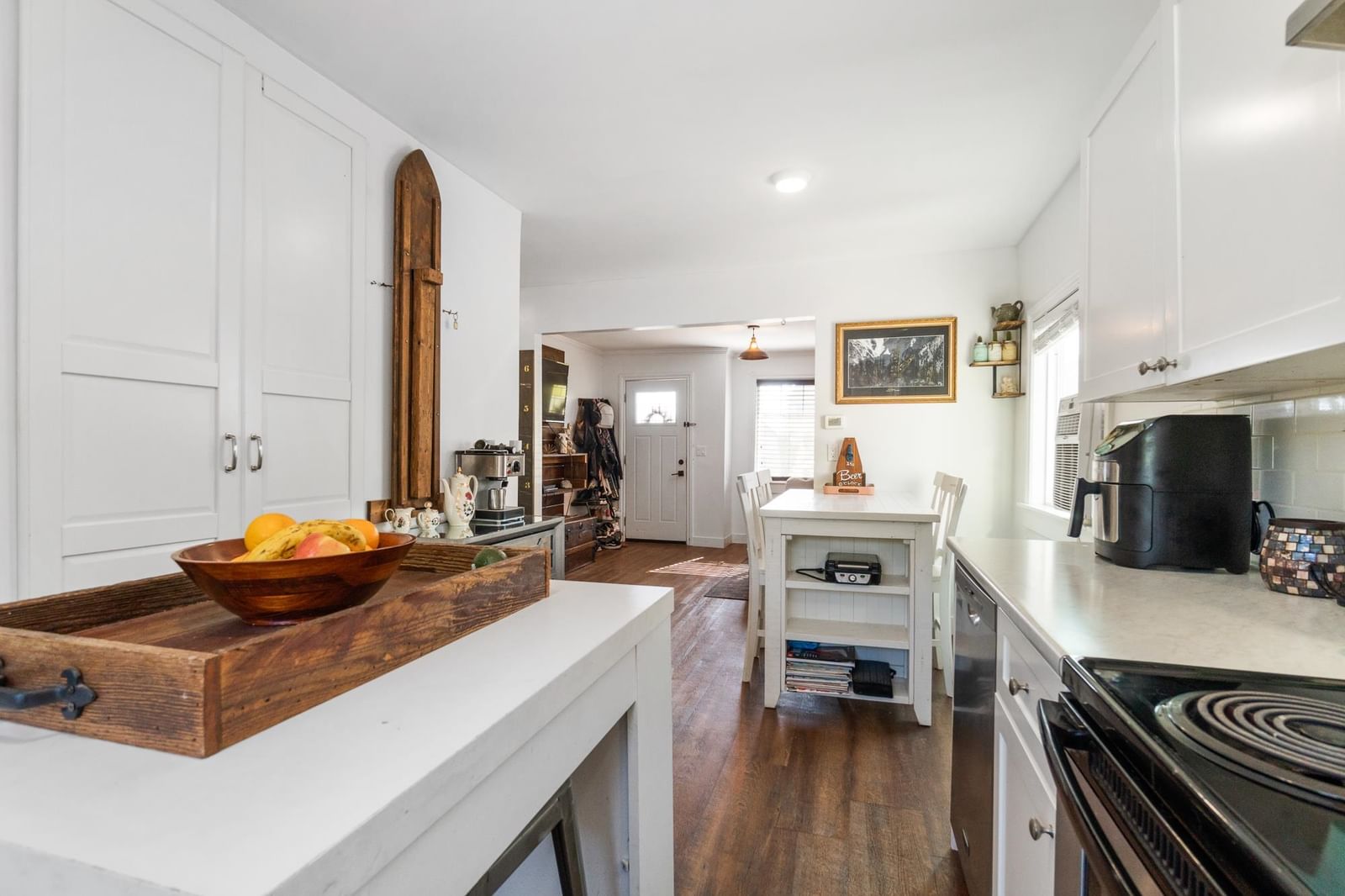 Listing Image 15