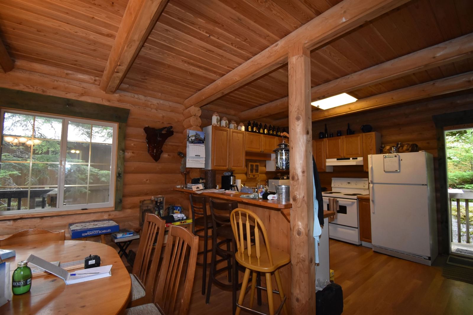 Listing Image 5