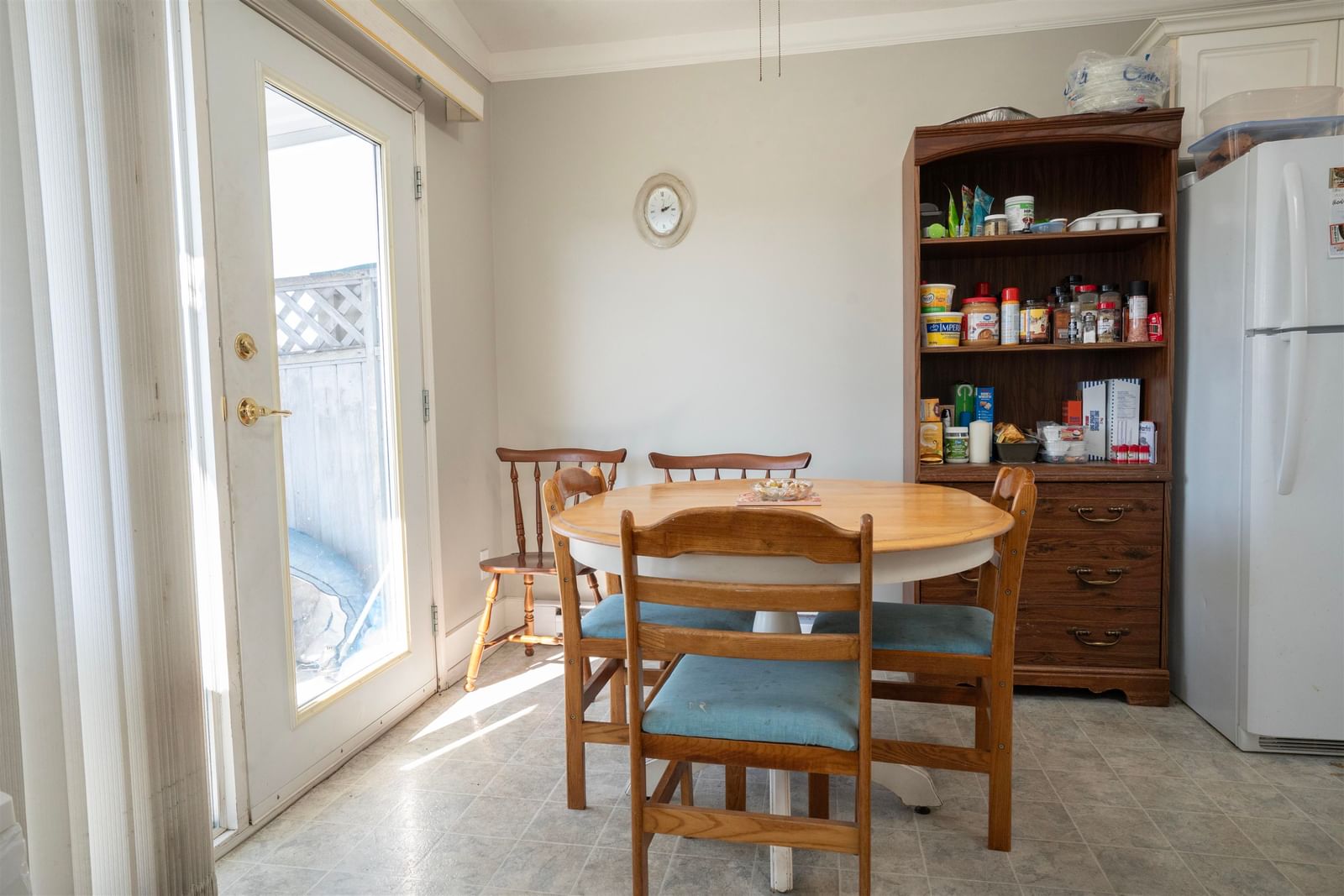 Listing Image 11