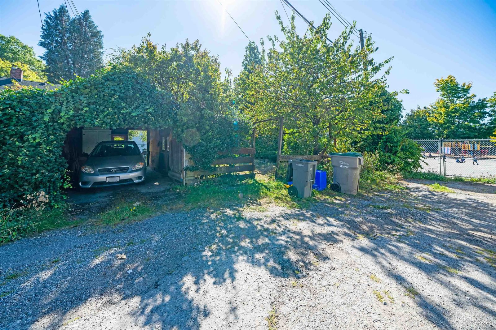 Listing Image 15