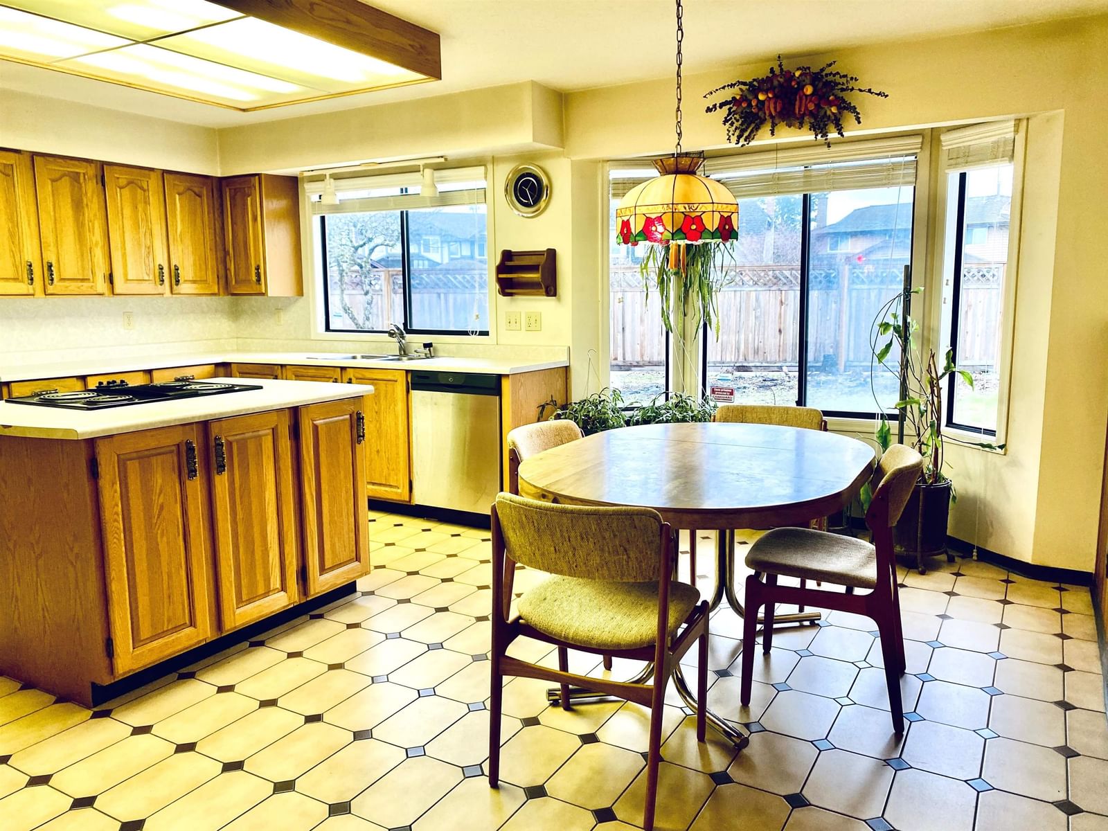 Listing Image 13