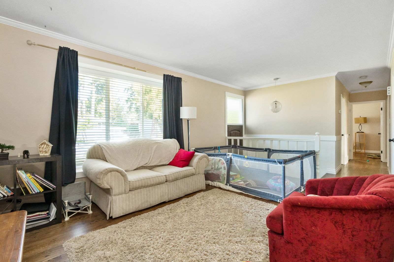 Listing Image 10